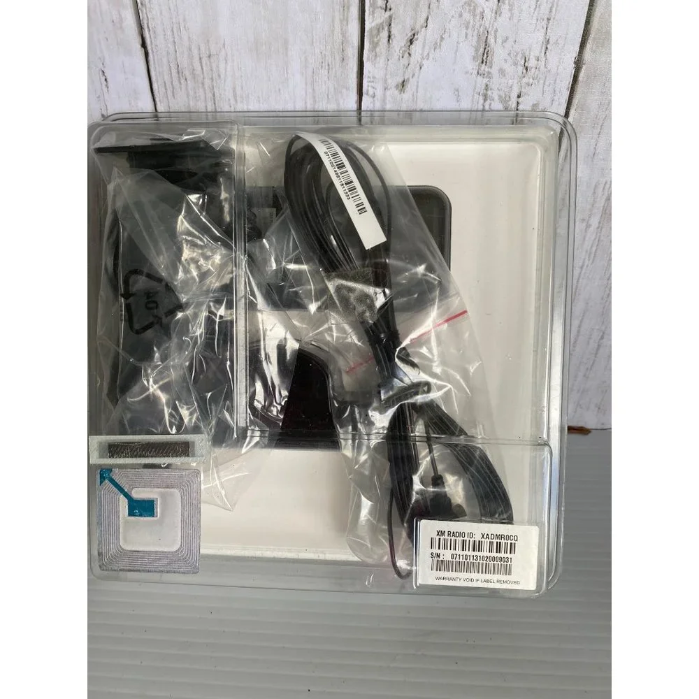 Audiovox Sirius XM Satellite Radio Receiver and Car Kit Xpress EZ XMCK-5P Ripbox